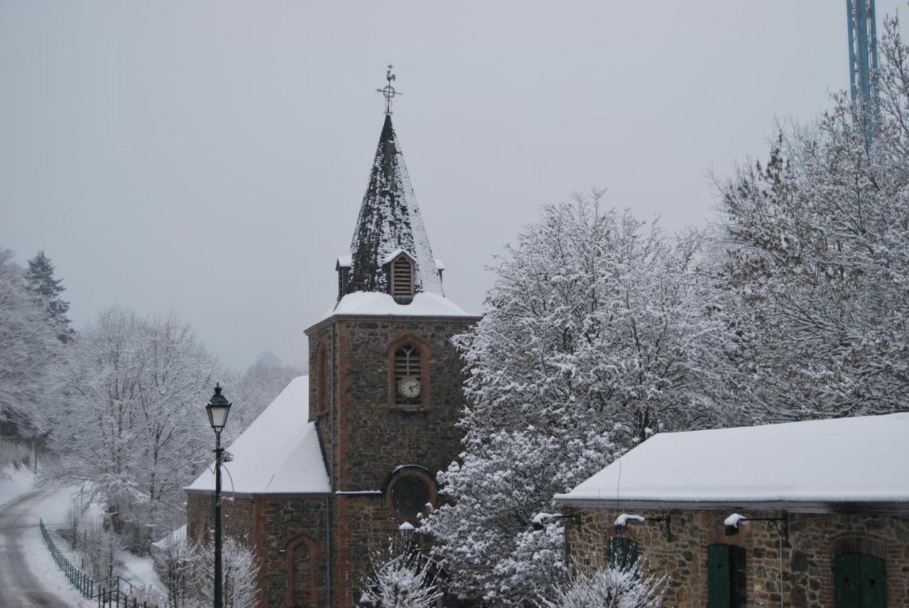Au Sommet De La Cascade Hotel Stavelot Luaran gambar